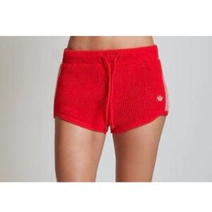 Adidas Originals Premium Crochet Sprinter Shorts JD1079 – Red Women’s NWT